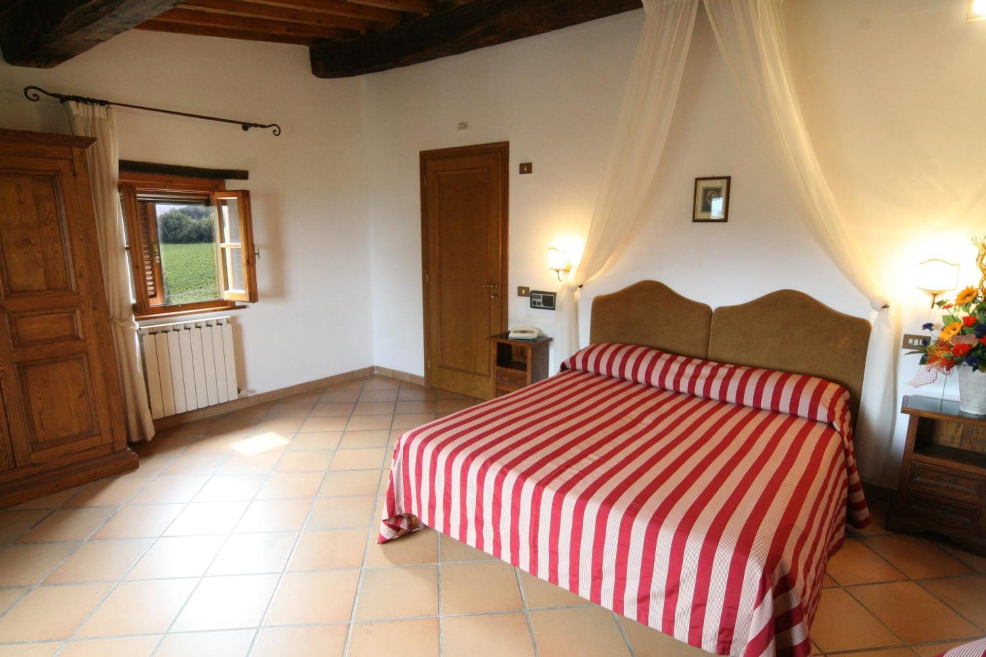 Agriturismo Palazzo Bandino - Wine Cellar, On Reservation Restaurant And Spa Кианчано Терме Екстериор снимка