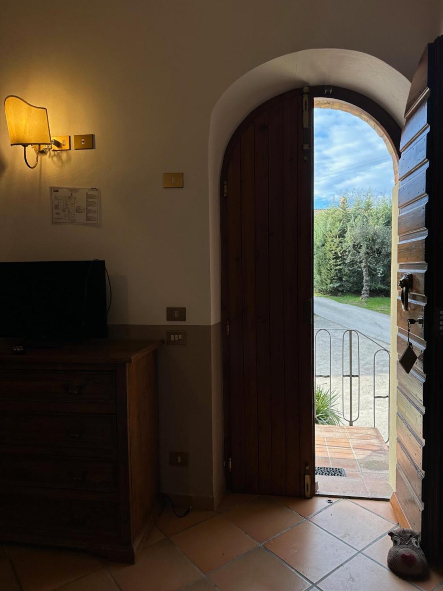 Agriturismo Palazzo Bandino - Wine Cellar, On Reservation Restaurant And Spa Кианчано Терме Екстериор снимка